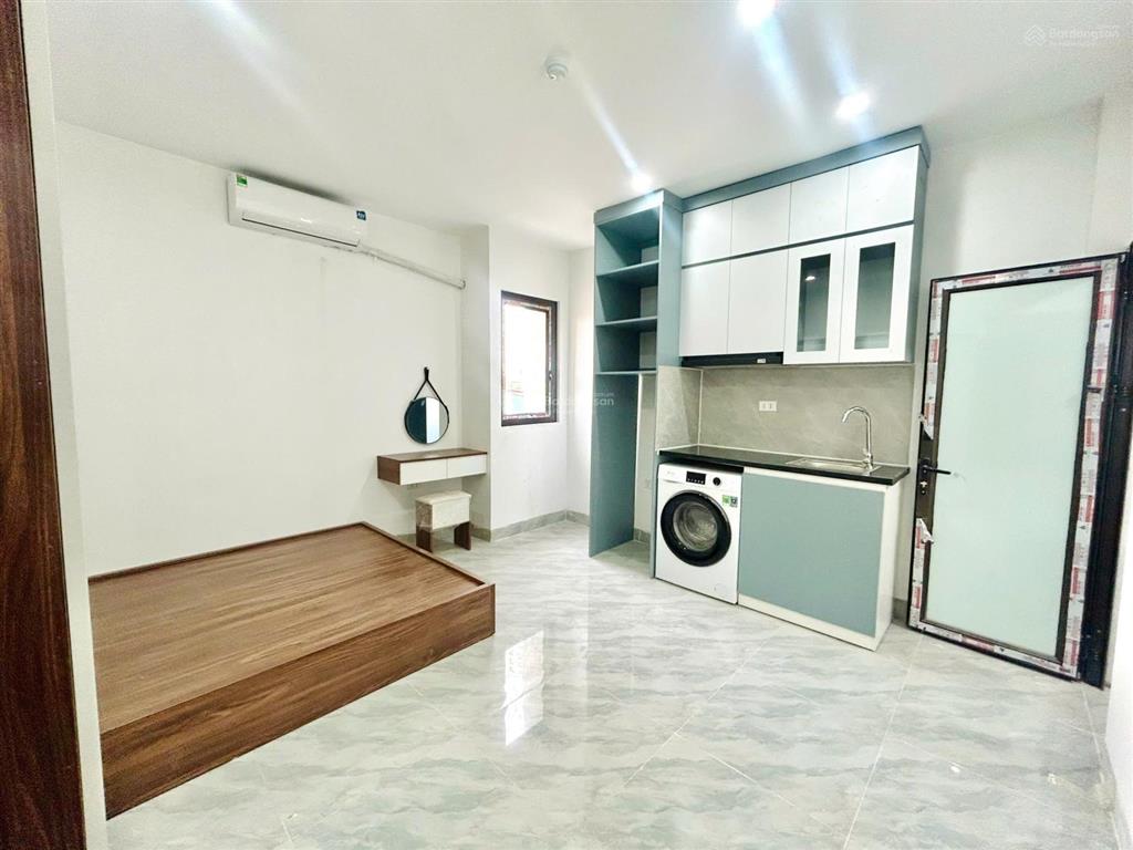 Cho thuê phòng ccmn mới ngõ 145 quan nhân  đầy đủ đồ xách vali ở ngay cửa sổ thoáng  giá từ 4tr8