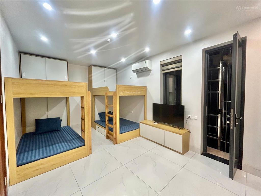 Cho thuê căn hộ ngõ 82 chùa láng, 2 giường tầng 4 ngủ riêng, đầy đủ đồ, ngõ ô tô gần ftu và dav