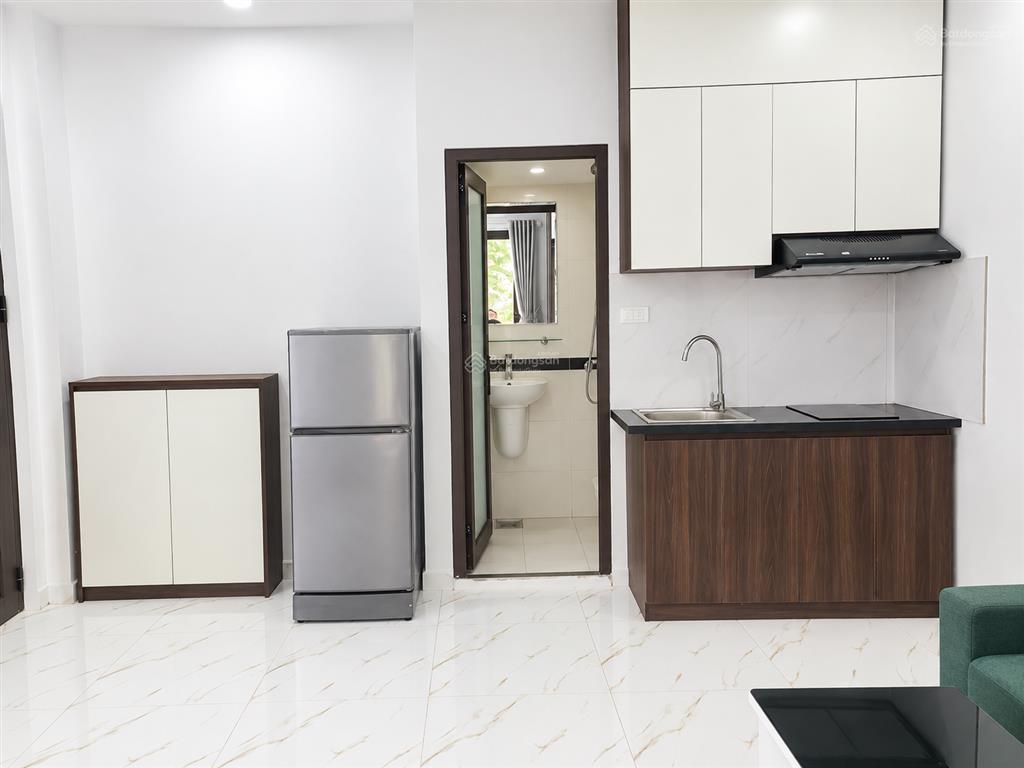 Cho thuê căn hộ ngõ 575 kim mã  đầy đủ đồ  cửa sổ thoáng  trung tâm tiện ích tốt  giá 5tr5