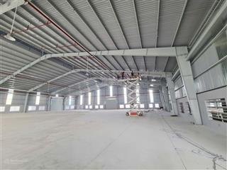 ### bán xưởng giá rẻ dt 7100m kcn đức hòa long an
