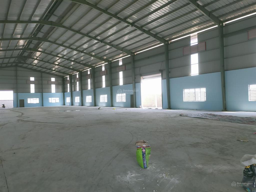 Cho thuê xưởng sản xuất kho chứa hàng dt 2800m2 kcn đức hòa long an