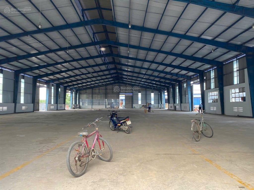 Cho thuê xưởng sản xuất kho chứa hàng dt 3600m2, giá rẻ