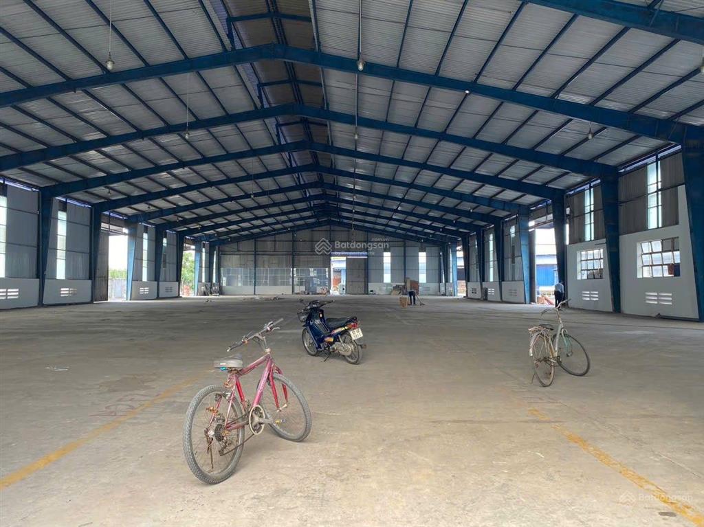 Cho thuê xưởng sản xuất kho chứa hàng dt 3600m2, giá rẻ