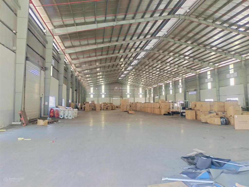 Cho thuê xương dt 7500m kcn đức hoà long an