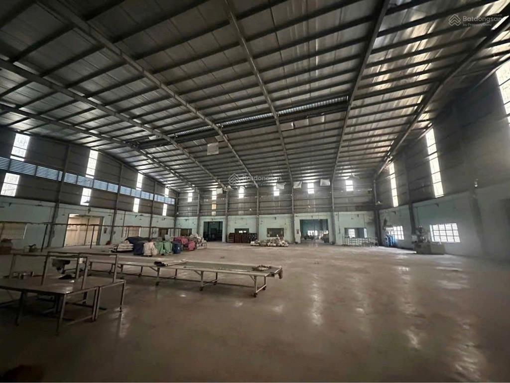 Cho thuê xưởng sản xuất kho chứa hàng dt 2300m2, vĩnh lộc, bình chánh, tp hcm