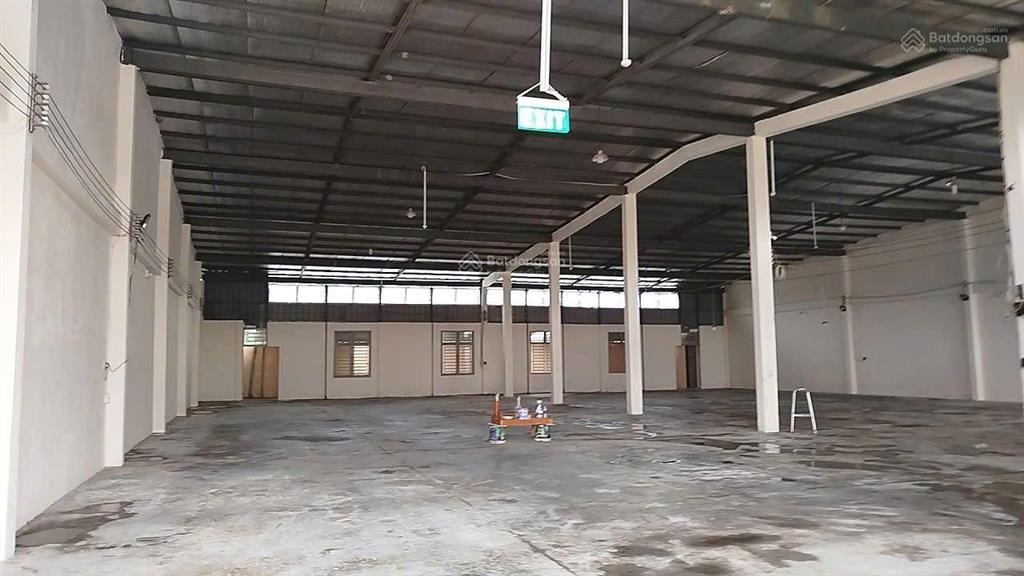 Bán xưởng sản xuất dt 1100m2 hóc môn giá rẻ
