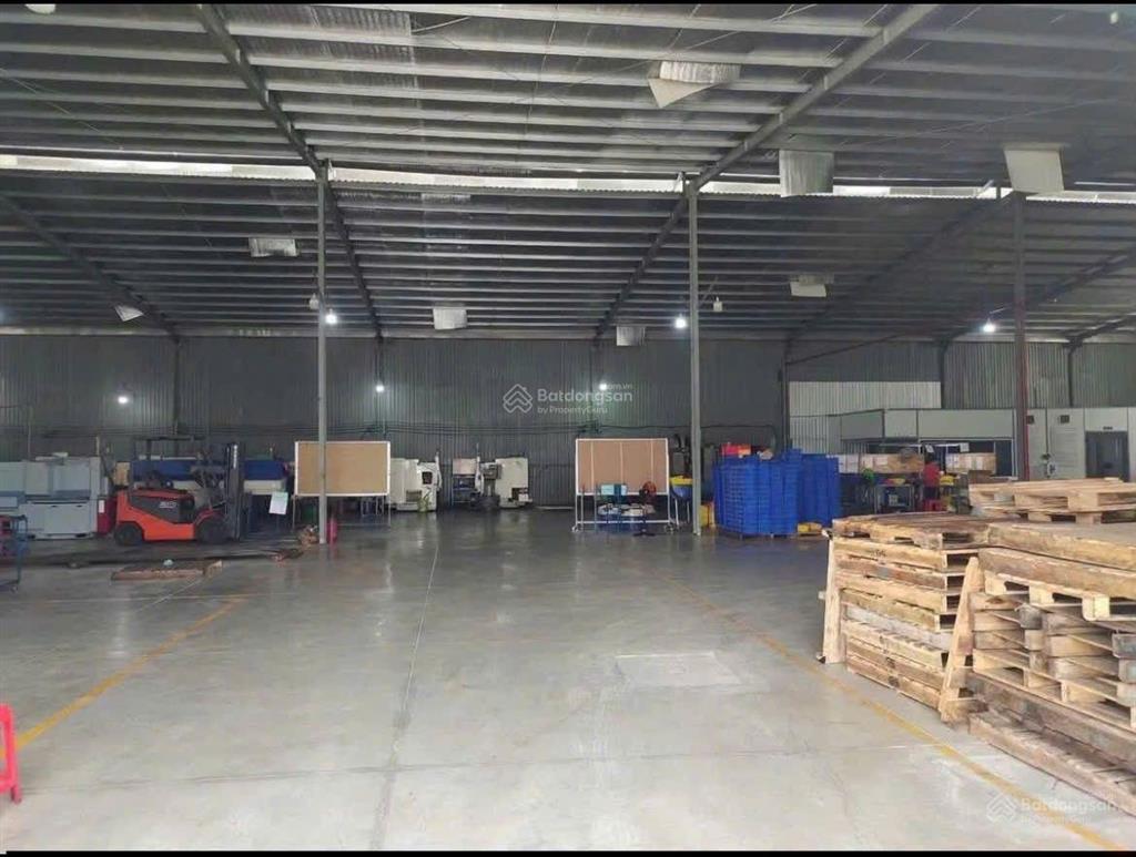 Cho thuê xưởng dt 1600m vĩnh lộc bình chánh giá rẻ