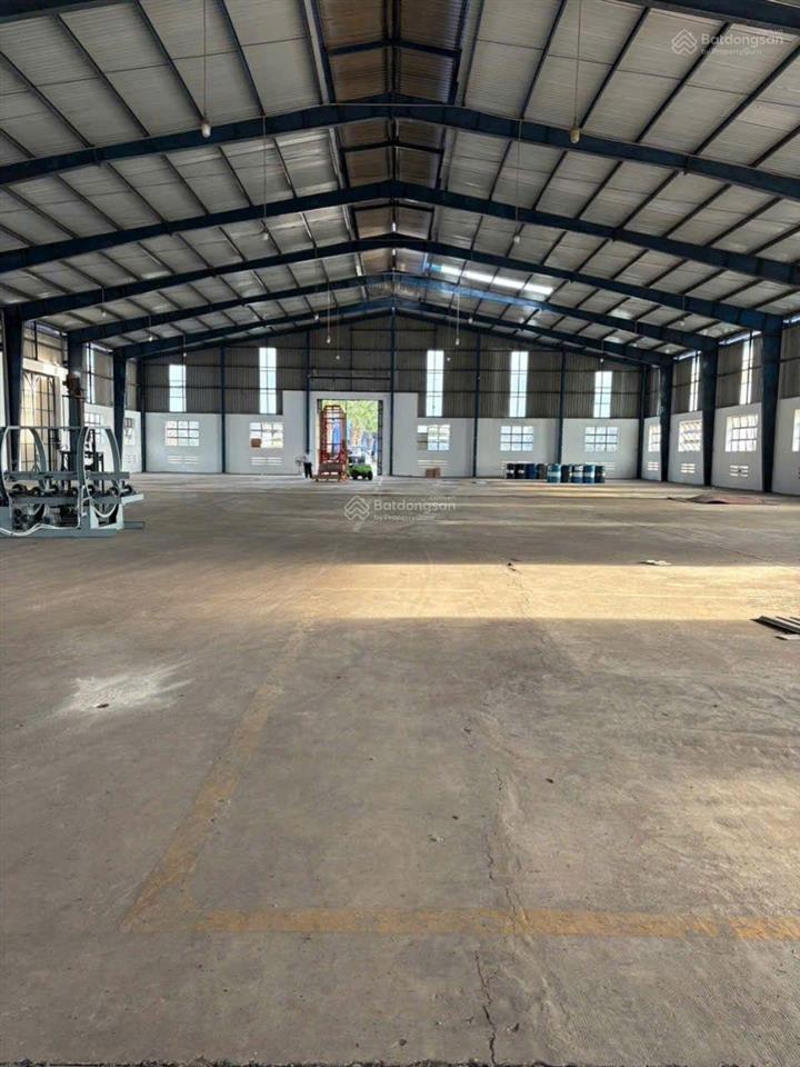 Cho thuê xưởng dt 4000m kcn đức hòa long an giá rẻ