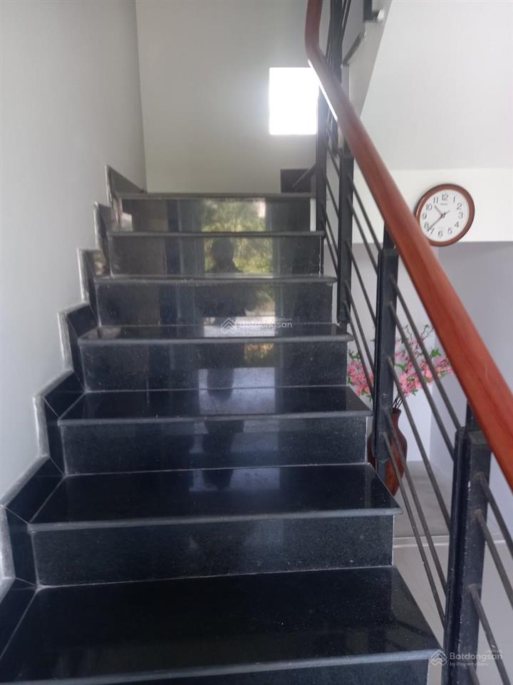 Bán nhà mặt phố lý thường kiệt, 13,7 tỷ, 125m2, 4pn, 4wc, sơn phong, hội an, tp đà nẳng