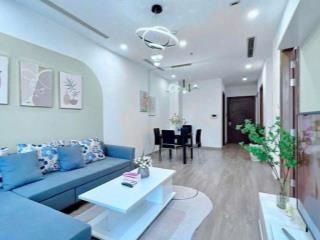 Bán chung cư N04B Ngoại Giao Đoàn quận Bắc Từ Liêm – DT 135m2 – Full đồ cao cấp.