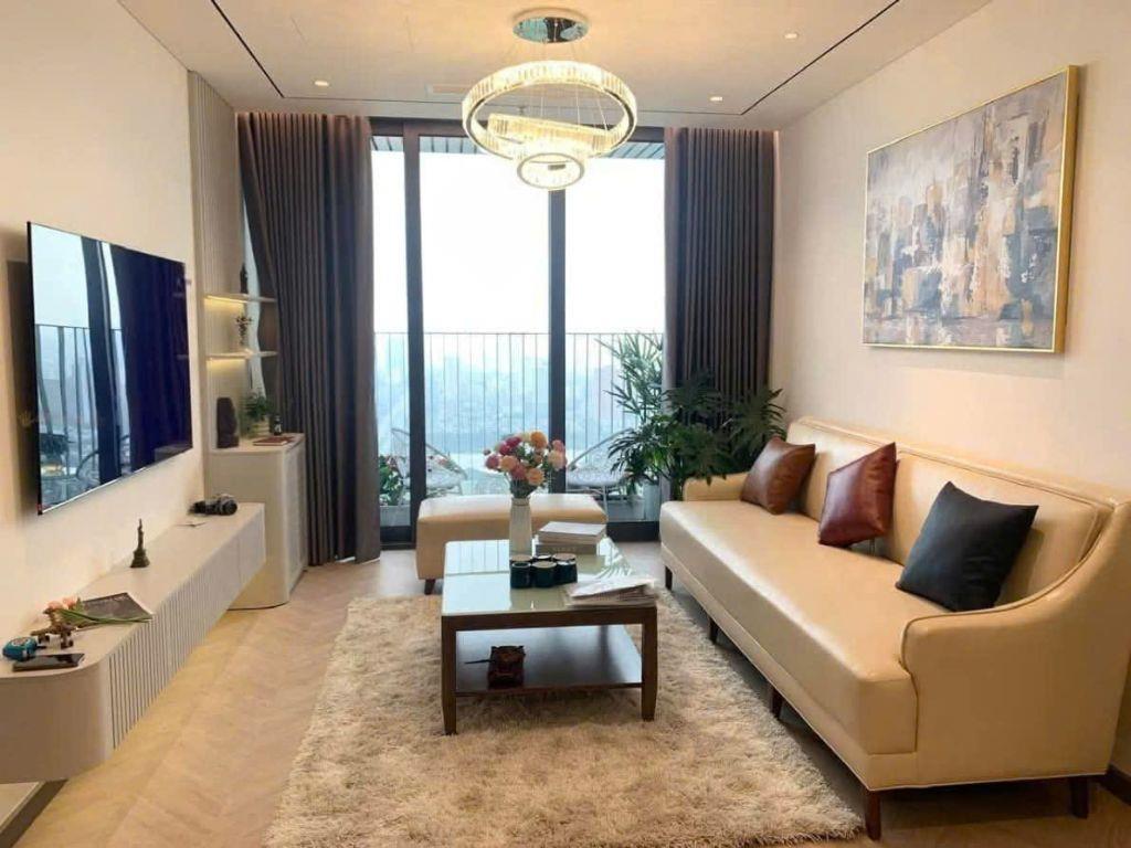 Bán chung cư khu đô thị Ciputra – 3 ngủ - sổ lâu dài – giá chỉ hơn 7 tỷ.