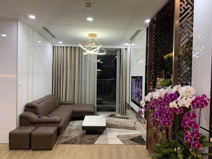 Bán gấp căn hộ chung cư Ngoại Giao Đoàn – 2 ngủ ( 75m2) – Sổ lâu dài.