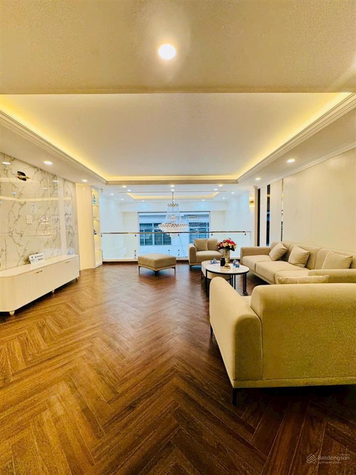 Bán gấp nhà phân lô linh đàm  dt 60m2  7 tầng  mặt tiền 7,3 mét  vỉa hè  giá 25 tỷ