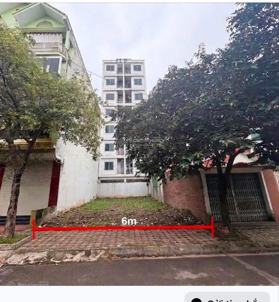 Siêu hiếm đất đấu giá tứ hiệp  dt 84 mét  mặt tiền 6 mét  vỉa hè  giá 19,1 tỷ