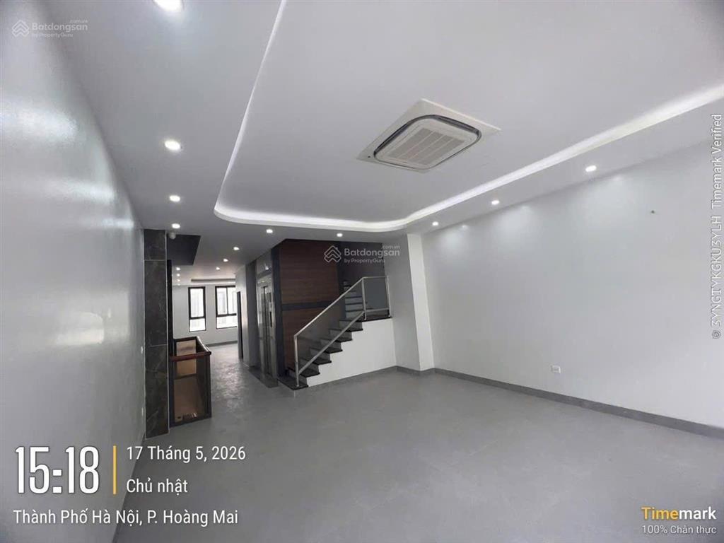 Siêu hiếm liền kề louis city  dt 112 mét/ 5 tầng/ thang máy / giá 33 tỷ
