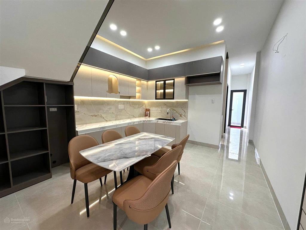 Chủ ngộp! giảm thêm 200tr nữa bán nhanh chỉ còn 1,85 tỷ thôi. quá rẻ luôn ạ