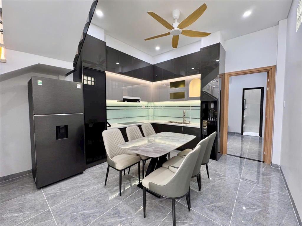 Nhà 1 trệt 1 lầu hiện đại  sổ hồng riêng ngay sân golf long thành, tp. biên hoà