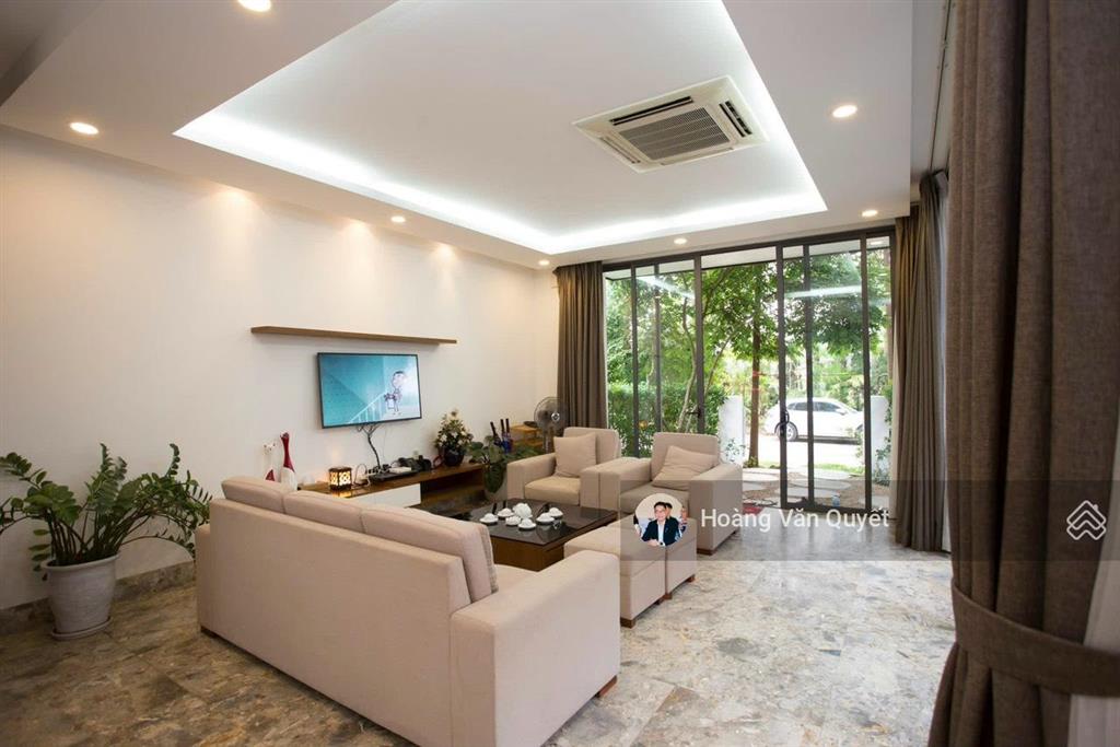 Bán nhanh biệt thự 180m2 2 tầng 2pn bể bơi 6,3 tỷ hoàng quyên flamingo đại lải.  0962 202 ***