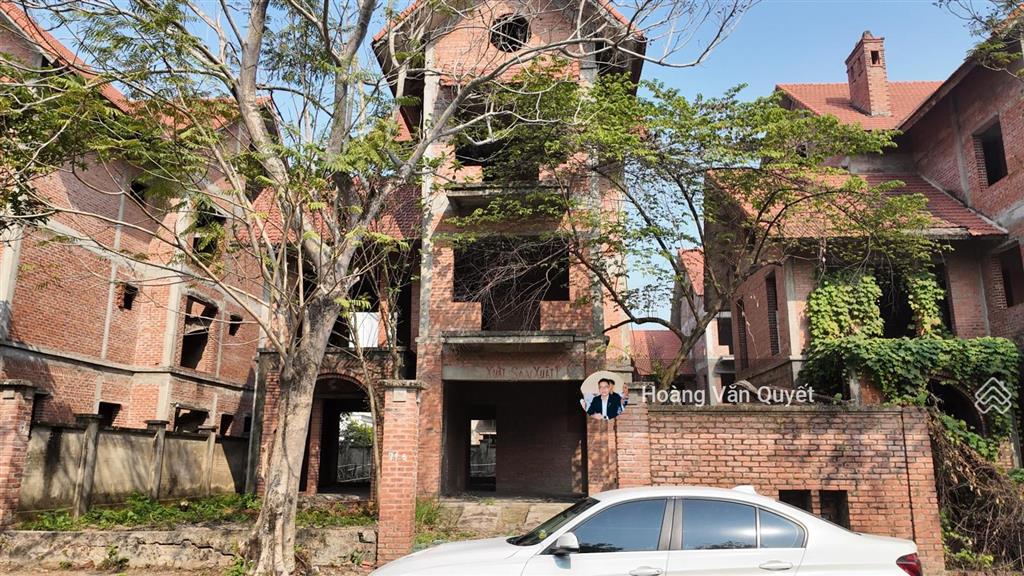 Bán biệt thự 382m2 view vườn hoa vinaconex2  khu đô thị quang minh giá 59tr/m2.  0962 202 ***