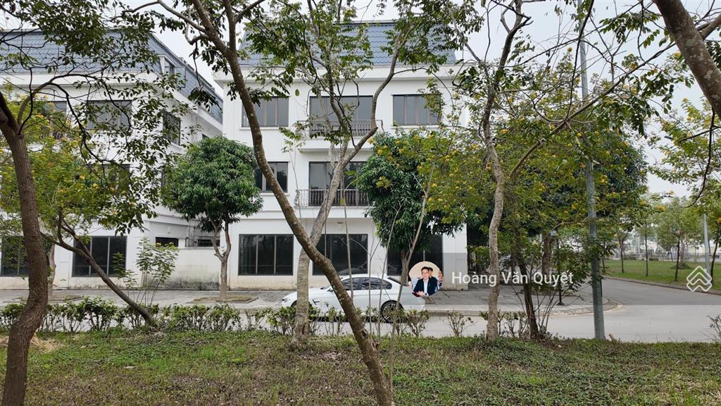 Bán căn liền kề long việt 84m2 góc view công viên và sông đẹp nhất dự án giá 8,x tỷ.  0962 202 ***