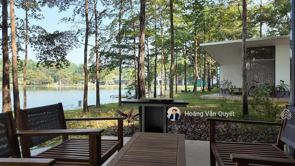 Bán biệt thự mặt hồ bách thanh 140m2 full nội thất view đẹp đỉnh kèm sân vườn 3.8 tỷ  0962 202 ***