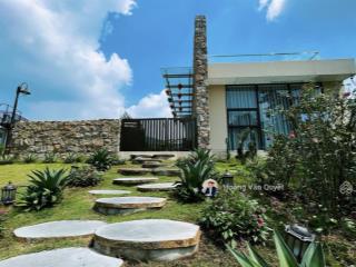 Bán biệt thự mặt hồ dãy ha venus resort 250m2 hoàn thiện 3pn đồ đẹp. giá 14,x tỷ  0962 202 ***
