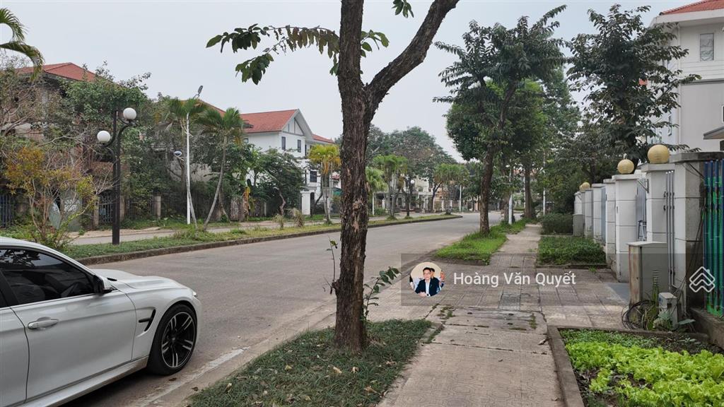 Bán biệt thự xây thô 420m2 khu đô thị long việt hướng đb đường 19,5m giá rẻ 69tr/m2.  0962 202 ***