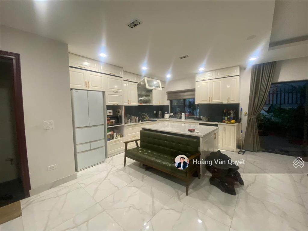 Bán biệt thự 241,5m2 hoa bằng lăng kđt quang minh đường 19,5m, hoàn thiện 3pn giá 20 tỷ. 0962 202 ***