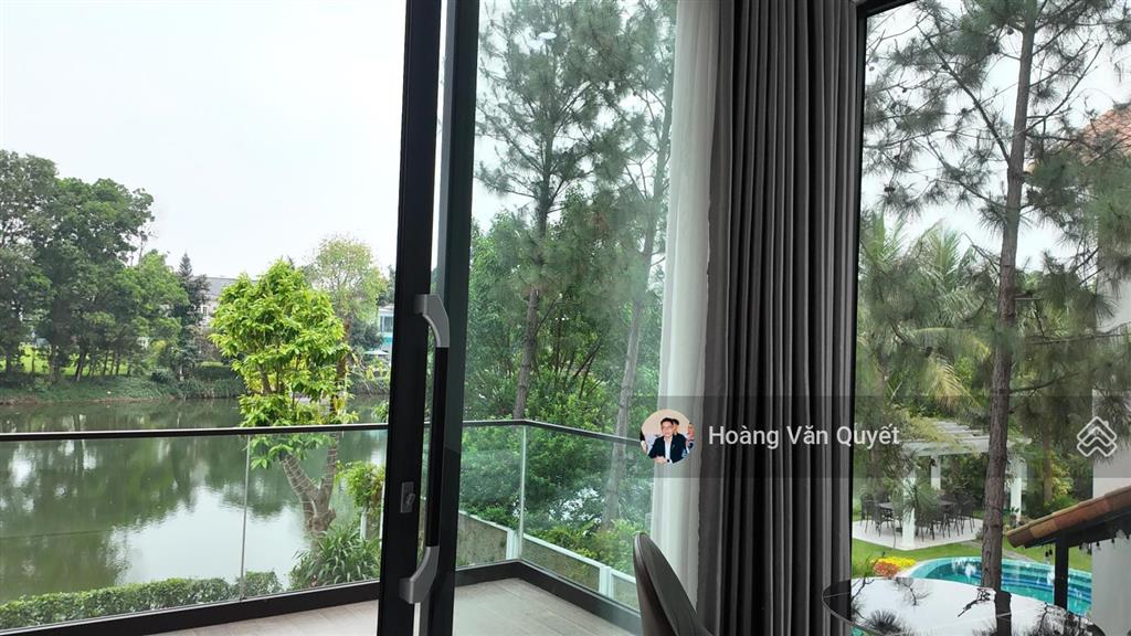 Biệt thự mặt hồ 305m2 flamingo đại lải resort sổ lâu dài sẵn nội thất giá tốt.  0962 202 ***