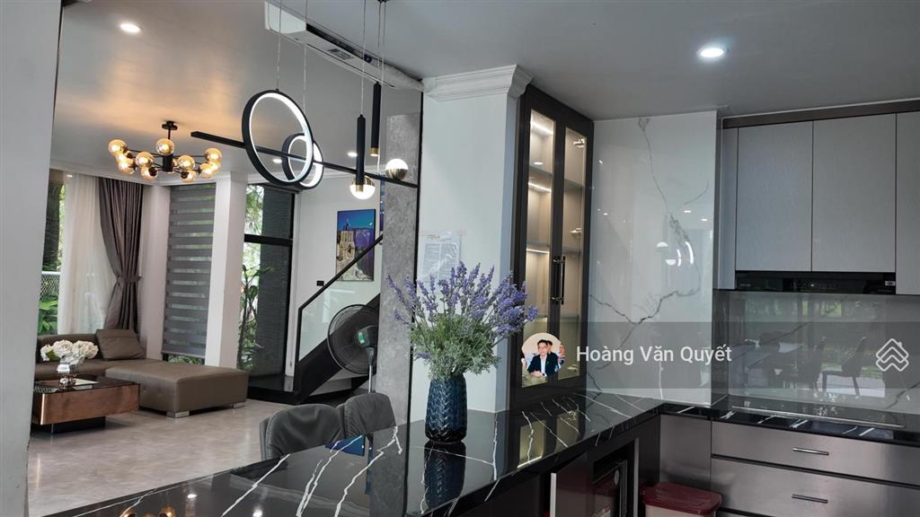 Biệt thự mặt hồ 305m2 flamingo đại lải resort sổ lâu dài sẵn nội thất giá tốt.  0962 202 ***