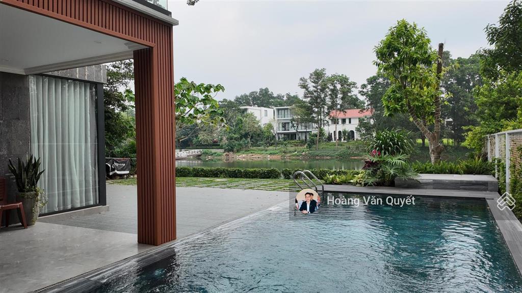 Biệt thự mặt hồ 305m2 flamingo đại lải resort sổ lâu dài sẵn nội thất giá tốt.  0962 202 ***