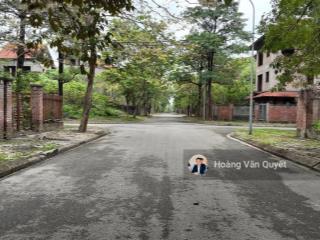 Bán biệt thự song lập 182m2 xây thô khu đô thị quang minh giá 11,8 tỷ hđmb.  0962 202 ***