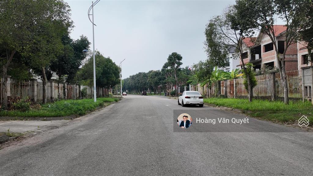 Bán lô đất 348m2 khu đô thị long việt sẵn sổ sang tên gần vin bắc hồng. giá 60tr/m2.  0962 202 ***
