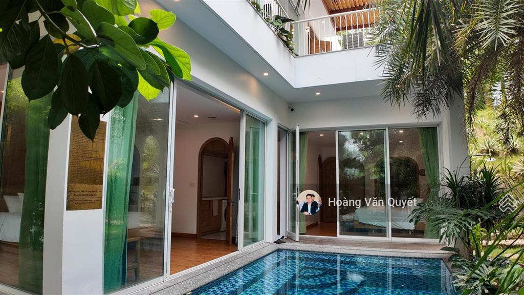Bán biệt thự 180m2 3pn venus resort đồ mới tinh, có thêm đất sân vườn rộng 7,8 tỷ.  0962 202 ***