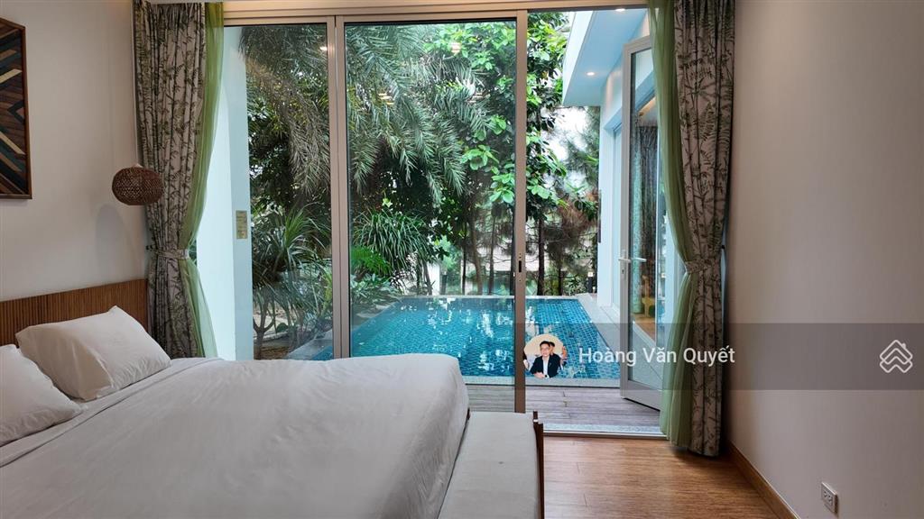 Bán biệt thự 180m2 3pn venus resort đồ mới tinh, có thêm đất sân vườn rộng 7,8 tỷ.  0962 202 ***