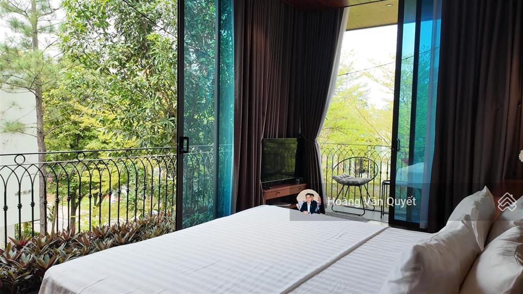 Biệt thự hoàn thiện venus resort 180m2 sổ lâu dài 3 phòng ngủ giá 8,9 tỷ view thoáng.  0962 202 ***