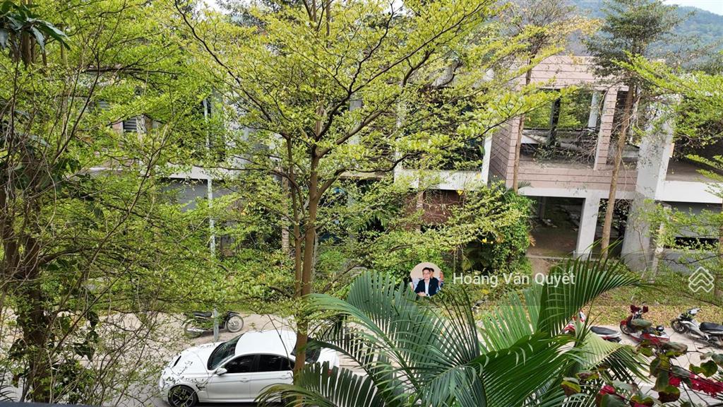 Biệt thự venus resort sổ lâu dài 8,8 tỷ duy nhất 1 căn 180m2 hoàn thiện 3 phòng ngủ.  0962 202 ***