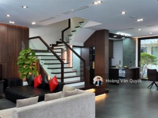 Bán biệt thự 143m2 lô góc, 5 phòng ngủ, bể bơi, full nội thất 4 tầng giá 13,x tỷ.  0962 202 ***