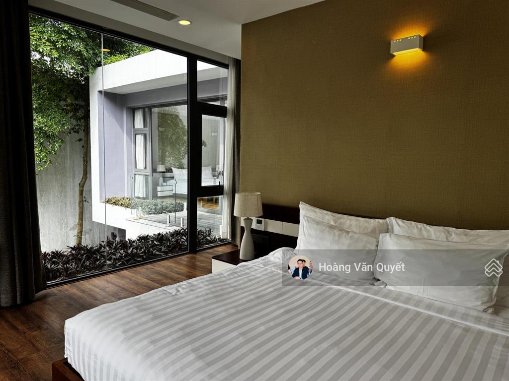 Bán biệt thự flamingo đại lải 242m2 sổ lâu dài vườn rộng đẹp, nội thất mới 13,5 tỷ.  0962 202 ***