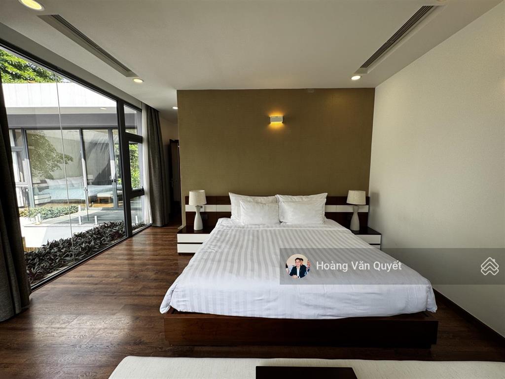 Bán biệt thự flamingo đại lải 242m2 sổ lâu dài vườn rộng đẹp, nội thất mới 13,5 tỷ.  0962 202 ***
