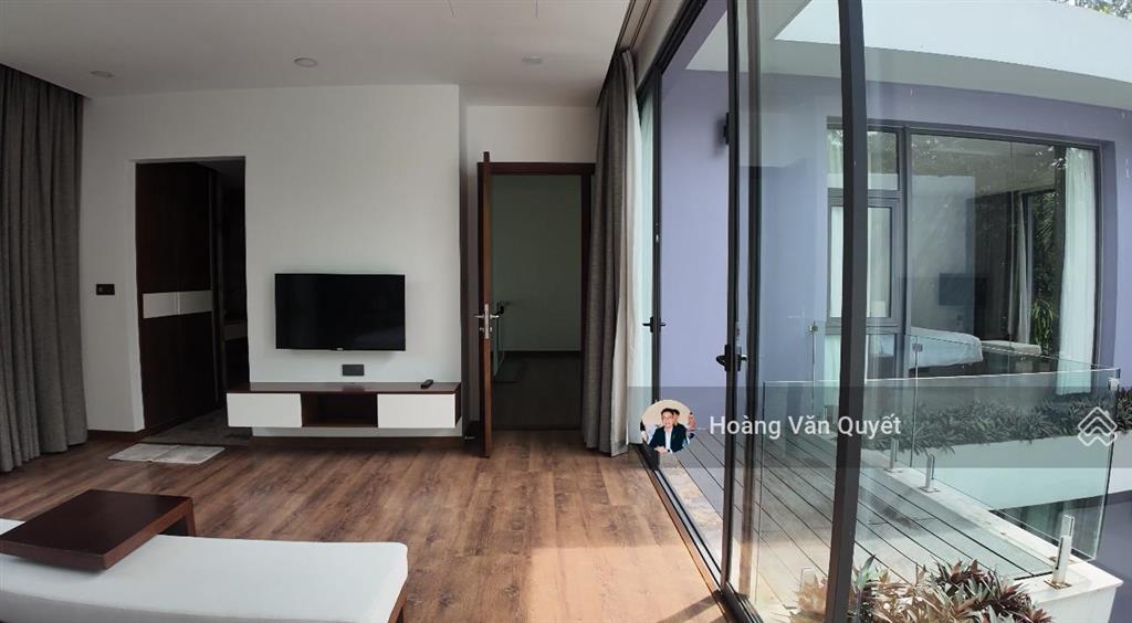 Bán biệt thự flamingo đại lải 242m2 sổ lâu dài vườn rộng đẹp, nội thất mới 13,5 tỷ.  0962 202 ***