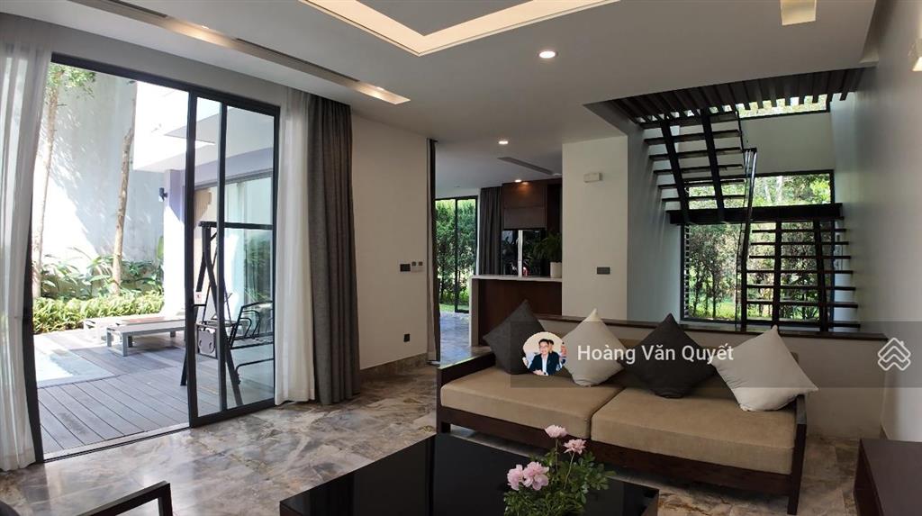 Bán biệt thự flamingo đại lải 242m2 sổ lâu dài vườn rộng đẹp, nội thất mới 13,5 tỷ.  0962 202 ***