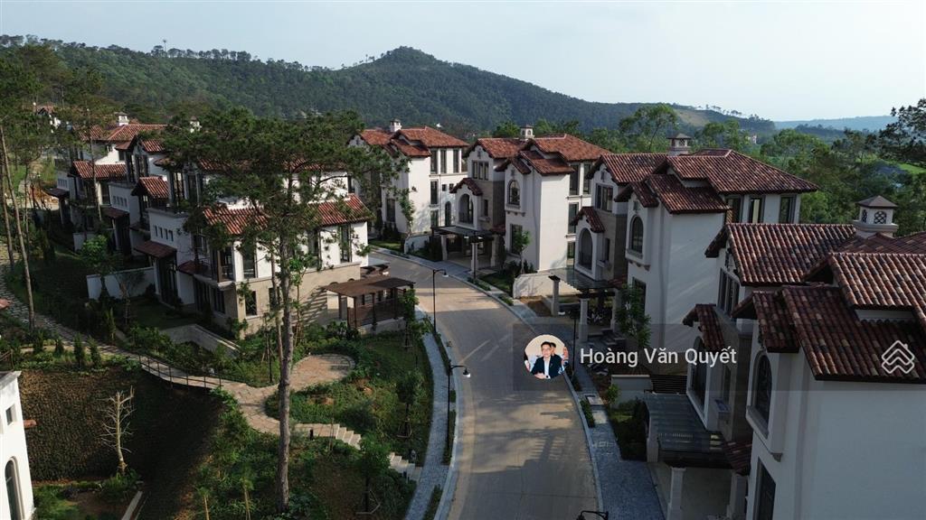 Chuyển nhượng biệt thự 190m2 thanh xuân valley nhận nhà hoàn thiện luôn, giá 13,6 tỷ.  0962 202 ***