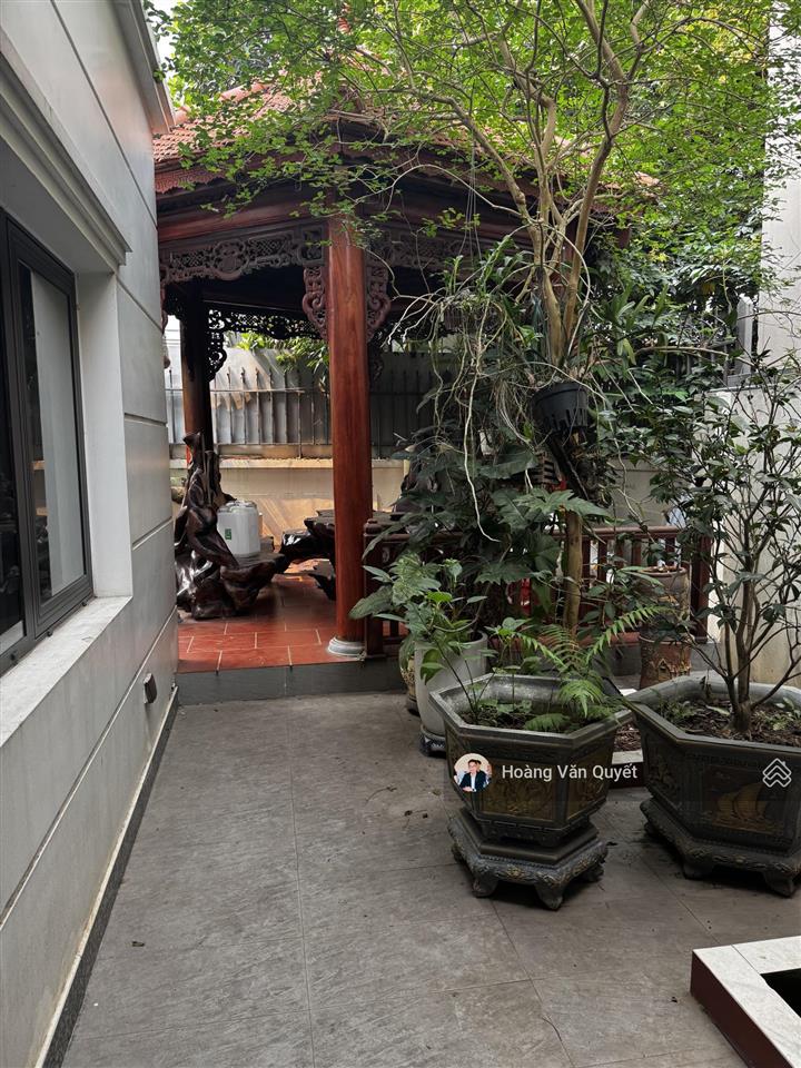 Biệt thự 242m2 hoa bằng lăng khu đô thị long việt nội thất đẹp xịn, giá bán 19,9 tỷ.  0962 202 ***