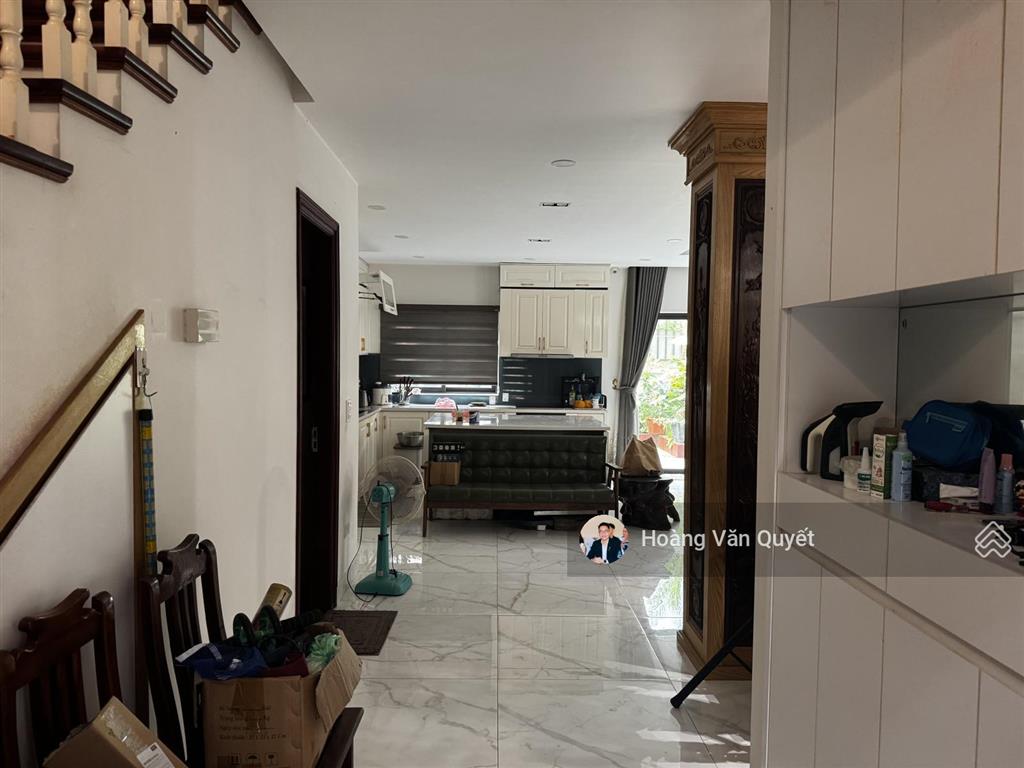 Biệt thự 242m2 hoa bằng lăng khu đô thị long việt nội thất đẹp xịn, giá bán 19,9 tỷ.  0962 202 ***