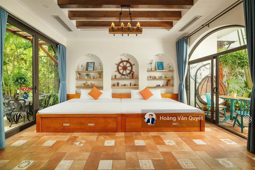 Bán biệt thự 180m2 venus resort 4 ngủ nội thất mới đẹp,cho thuê tốt tỷ lệ lấp đầy cao. 0962 202 ***