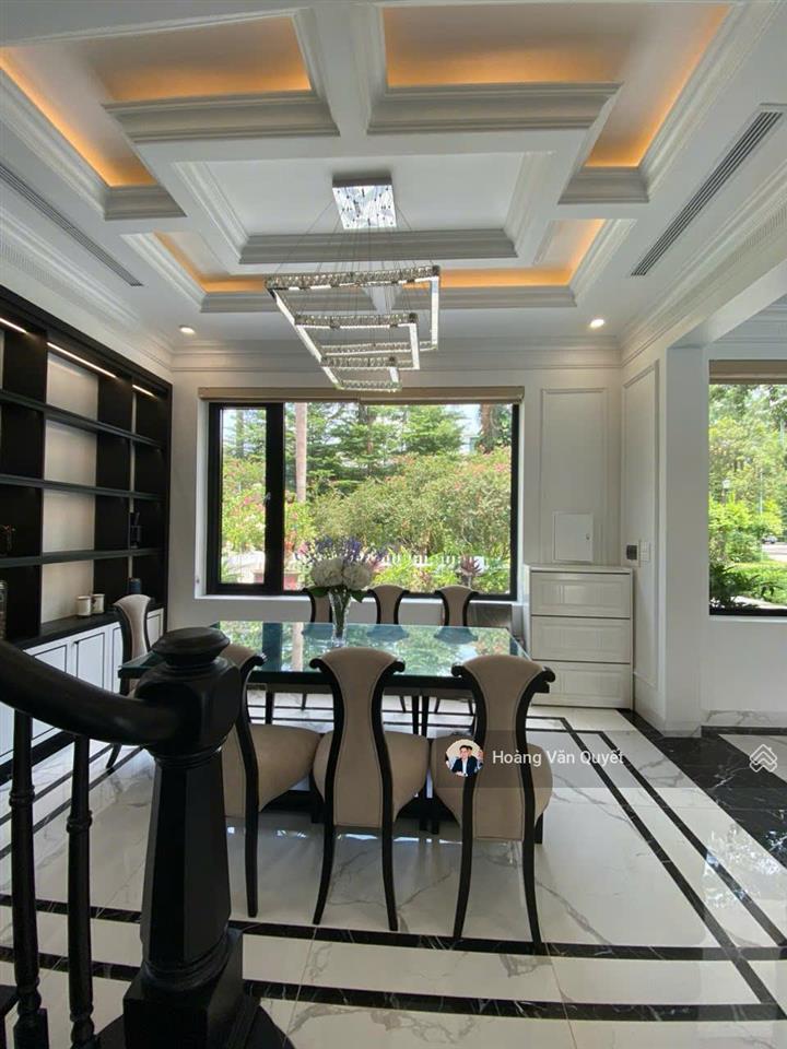 Bán dinh thự 450m2 flamingo đại lải resort mặt hồ 8 ngủ, sổ lâu dài, giá siêu tốt.  0962 202 ***