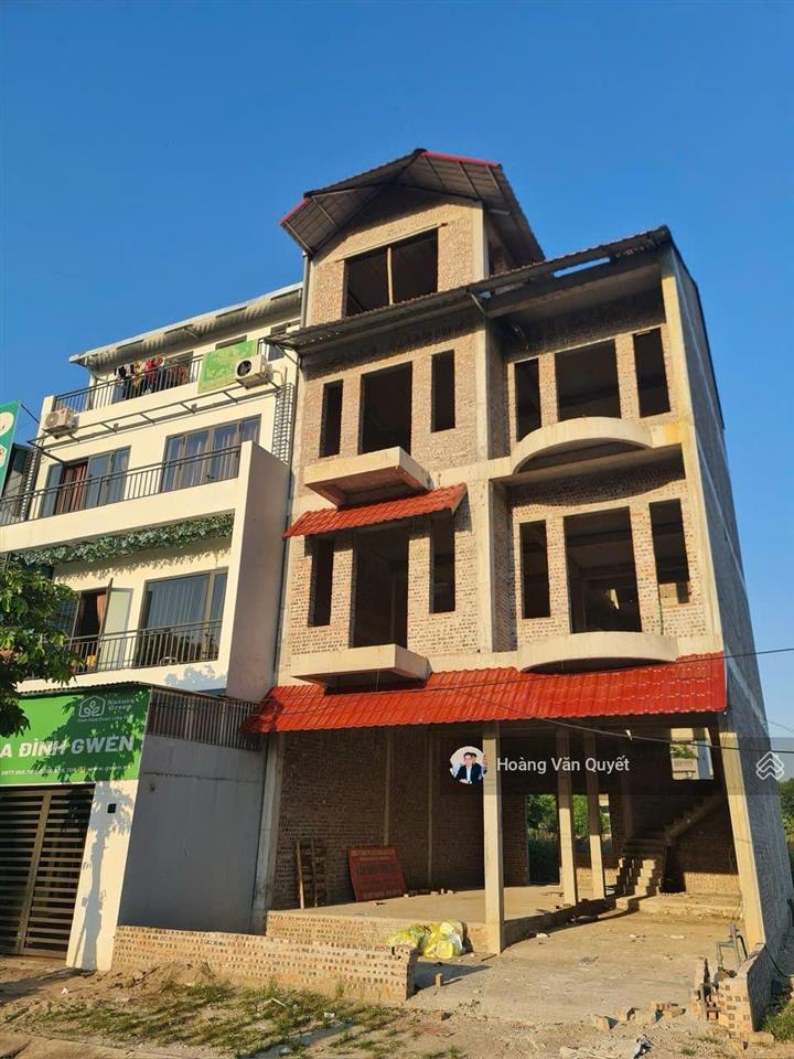 Bán cắt lỗ liền kề 120m2 kđt chi đông xây thô 4 tầng mặt tiền 8m đường 10m giá 6,x tỷ. 0962 202 ***