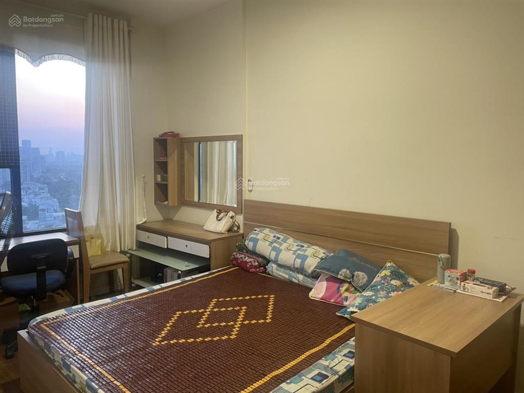 Bán căn hộ jamila, căn 2pn 2wc có nội thất, giá 5 tỷ 350 bao thuế phí,  xem nhà 0966 062 ***