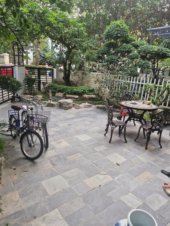 Bán biệt thự góc vinhomes thăng long 154m2 hoàn thiện nội thất cao cấp, giá 28 tỷ  0973 357 ***